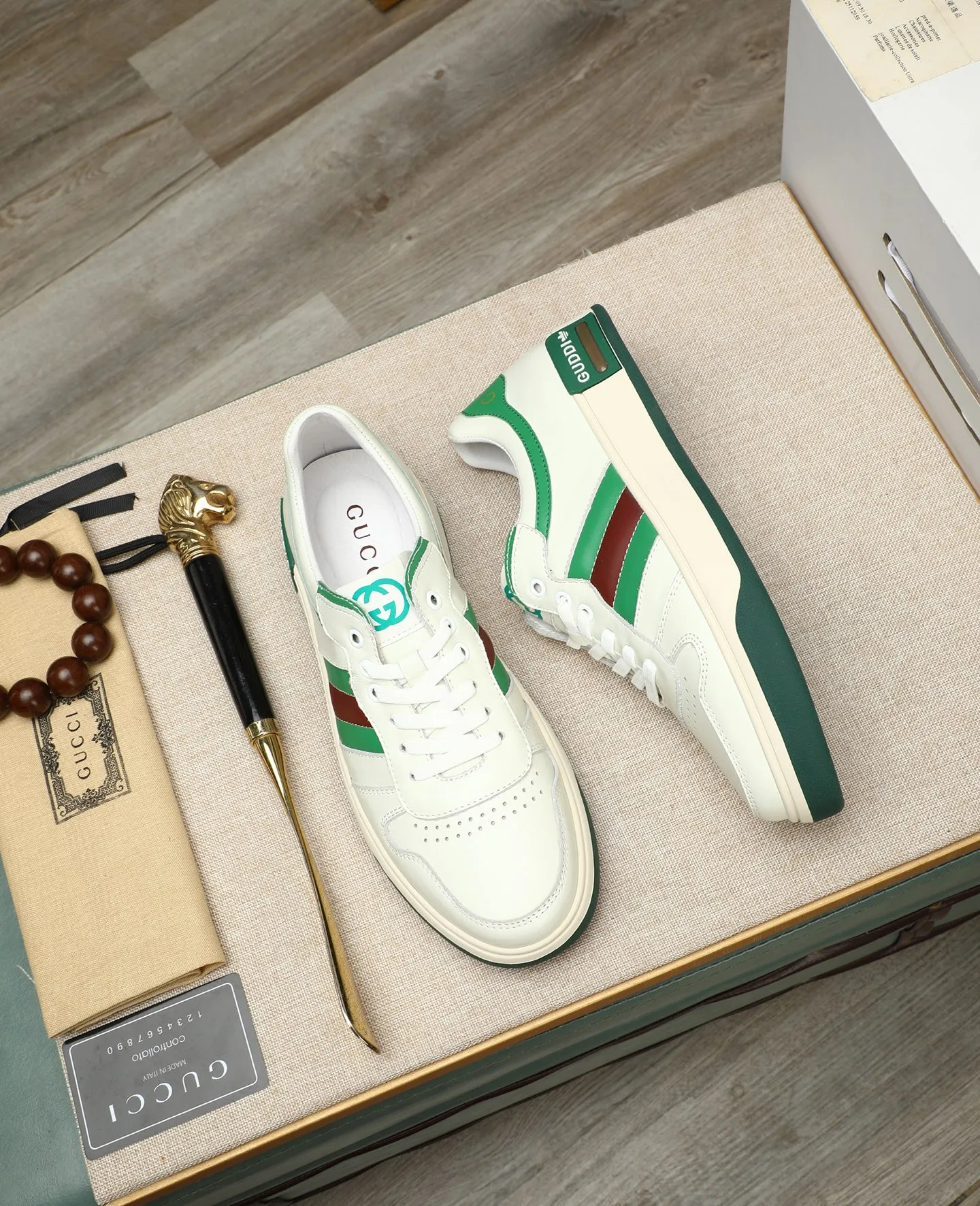 Men's men's shoes 💰440 GUCCI🔍🔍The latest model is on sale at the same time at the counter. Original calfskin imported from Italy, genuine leather lining, (high-end, noble, and classy) with exquisite workmanship. Sole: Original sole provided by the original factory, ⚠Exclusive double-layer movable molded sole super comfortable⚠, real shot 🎬The real thing is better🔍🔍"High quality·Follow the order" Code number 38-44